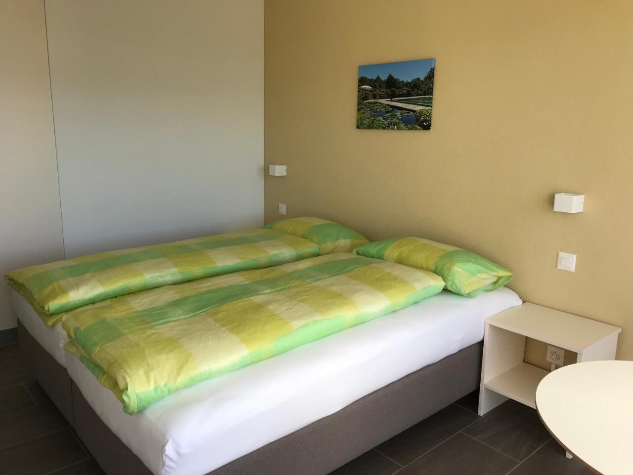 Bed & Breakfast Oasee Jona Екстер'єр фото